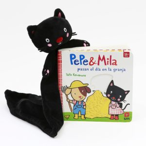 Pack con Doudou Pepe&Mila pasan el día en la granja SM