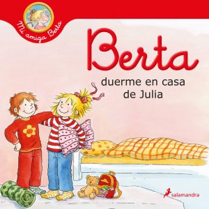 Berta duerme en casa de Julia SALAMANDRA