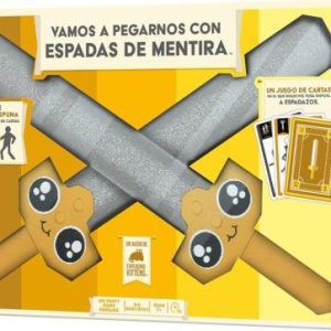 VAMOS A PEGARNOS CON ESPADAS DE MENTIRA