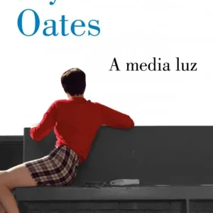 A media luz Oates, Joyce Carol 2026