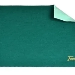 Tapete punzonado 40 x 50 cm con goma verde
